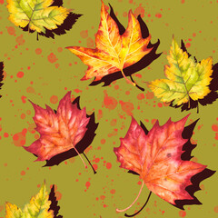 Seamless pattern with autumn leaves motifs painted in watercolor. Watercolor autumn leaves in a seamless illustration. Idea for festive decoration and creating prints.