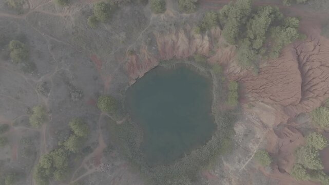 La cava di Bauxite in Otranto. Riprese con il drone. File Log in 4k