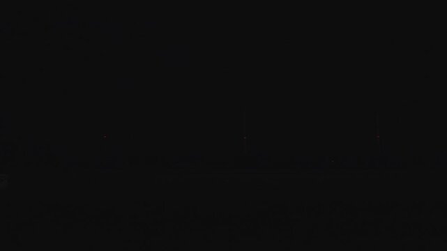Blitzeinschl&auml;ge in Slow Motion Zeitraffer Unwetter mit Blitz und Donner