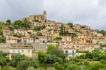 Obraz premium Eus, France. 05-24-2024 .Panoramic view of the city of Eus in France.