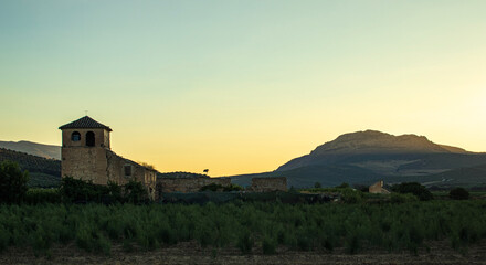 Fototapeta premium ATARDECER EN EL CARCAMO