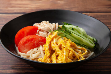 冷やしゴマだれうどん