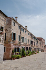 magnifique vue d'une ruelle de la ville de Venise en Italie