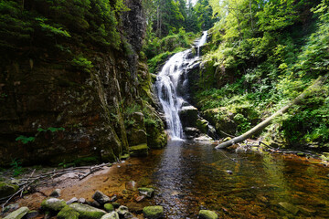 Obraz premium Kamieńczyk Waterfall in the Polish Karkonosze Mountains.