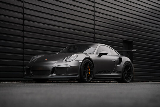 Porsche 911 GT3 RS in Grey, luxury super car, sports car, fast vehicle