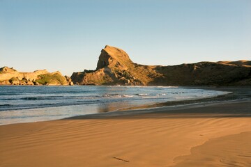 Heavy waves hitting the Beach at Castlepoint © Louis