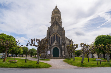 Église Notre-Dame de Sainte-Marie-du-Mont, Catholic Church in France