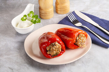 Stuffed bell pepper with minced meat and rice