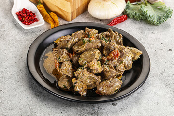 Chicken liver in cream sauce