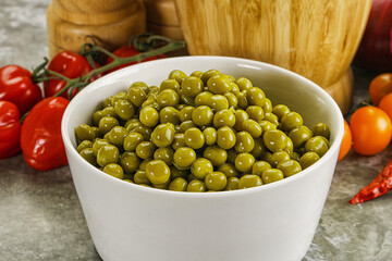 Sweet canned young green peas