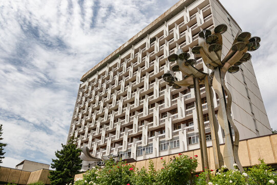 A bright modernist building of the multi-storey building of the Rodnik sanatorium on Mount Mashuk