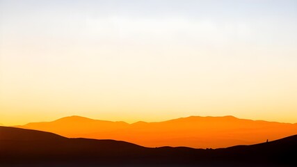 Obraz premium sunset over the mountains