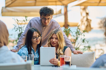 Fototapete bei efototapeten.de bestellen   