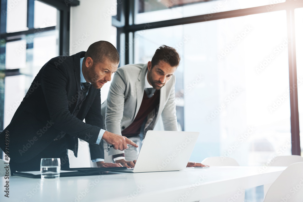 Poster Businessmen, laptop and pointing for problem solving in office, accounting agency and teamwork for project. Support, collaboration and mentorship with internship, talking and planning for finance