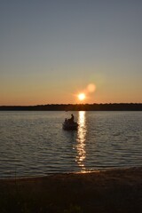 Obraz premium Wolf Lake Sunset 