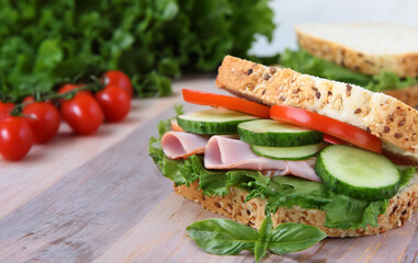 ham and cucumber sandwich for lunch