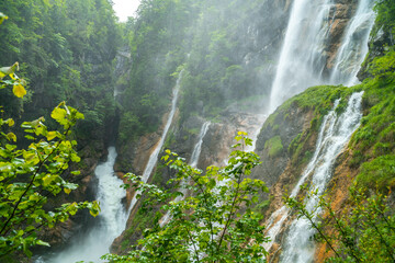 Waldbachstrub Wasserfall in Hallstatt Salzkammergut