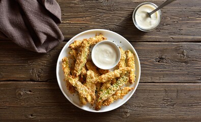 Crunchy zucchini breaded sticks with dipping sauce