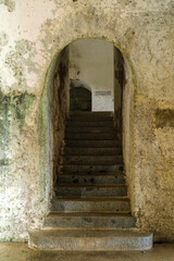 Obraz premium Discover the Grandeur of Rocca d'Anfo: Italy’s Scenic Fortress