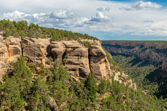 Green table mountain and canyon, Mesa Verde national park, Colorado, USA.
