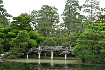 Obraz premium japanese garden with bridge