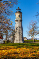 Obraz premium Fort Niagara Lighthouse in the Fall 