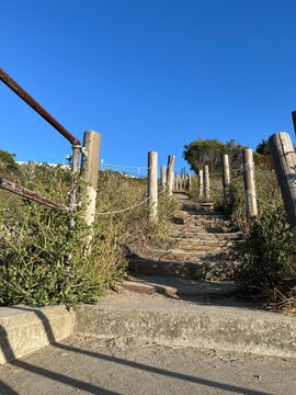 stair up from the beach