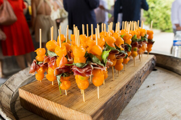 Brochette melon/jambon cru