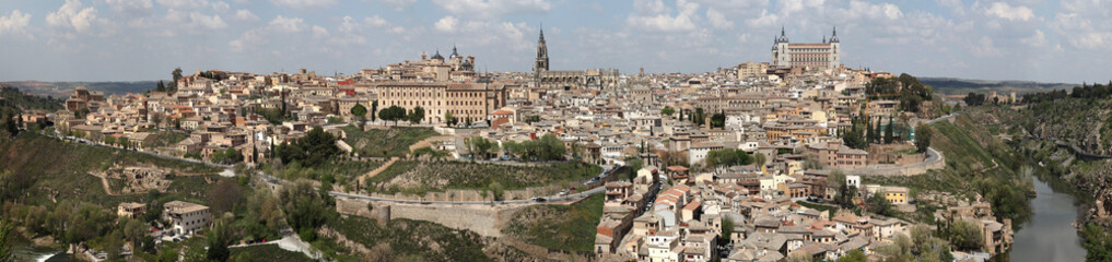 Panoramic view of the city of Toledo al midday. Castilla la Mancha, Spain.