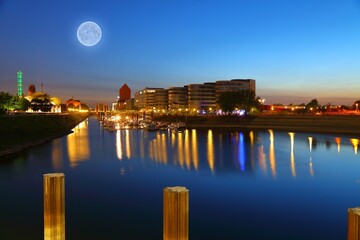 Fototapety na wymiar - Fototapeta24.pl