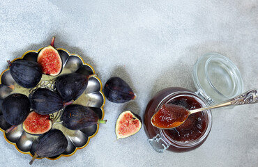 natural organic fig jam and fresh berries