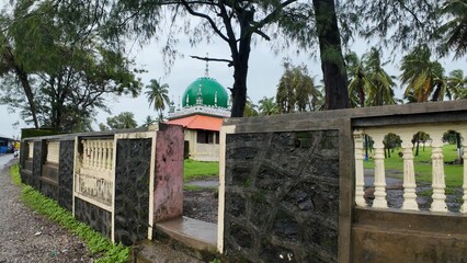Pirwadi Darga, Pirwadi, Nagaon, Uran, Navi Mumbai, Maharashtra  © sumit