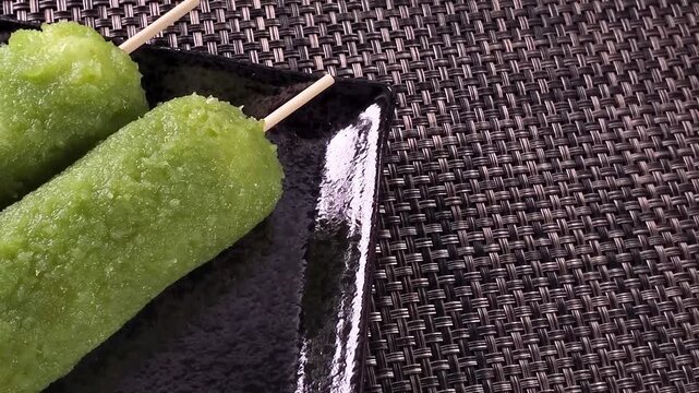 串団子 ずんだ 2本