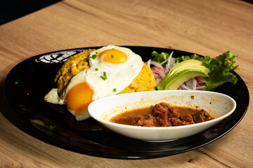 Tigrillo desayuno ecuatoriano de verde