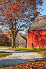 Red barn in autumn © Marie