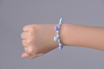pulseiras de conchas do mar 