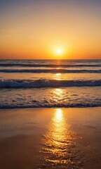 Obraz premium Golden Sunset Over the Ocean.