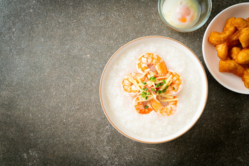 Congee with shrimps and fresh ginger