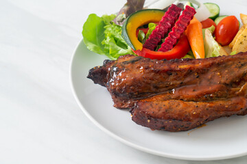 barbecue pork spare ribs with vegetables