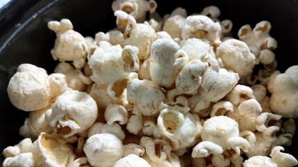 It is a Japanese food that is popular in Japan and liked by Japanese people.