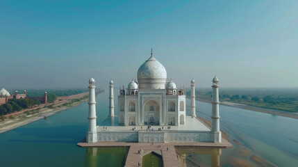 Obraz premium Drone capture of the Taj Mahal in bright blue sky - Agra, India