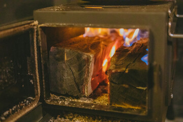 난로 장작