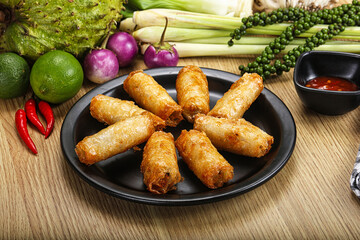 Vietnamese cuisine fried spring roll