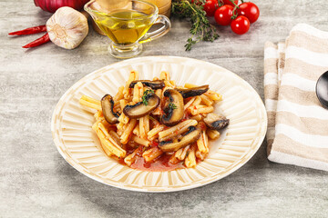 Italian cuisine - casafecce with mushrooms