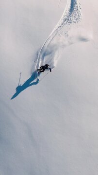 Ski & Snowboard - Invierno Patagonia - Monta&ntilde;a nevada - Drone Vertical