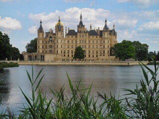 Obraz premium Schweriner Schloss am Schweriner See UNESCO Welterbe, Residenzensemble, Sehenswürdigkeit