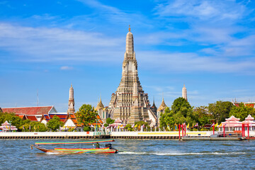Wat Arun Temple, The Temple of Dawn in Bangkok, Thailand