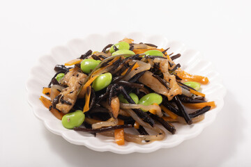 枝豆入り　ひじきの煮物