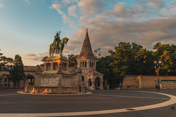 Obraz premium Statue of St. Stephen in Fisherman's Bastion, Budapest, Hungary 23.06.24