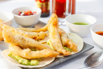 Tacos de Camarón Capeado